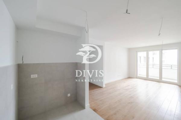 Slika 2 - Kneza Višeslava, Trosoban stan na prodaju, 83m2, 268.800€